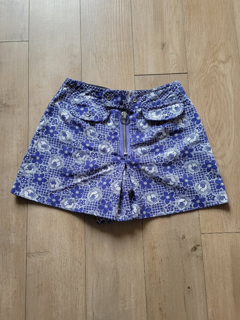 70's Blue Floral Short Shorts Size XS